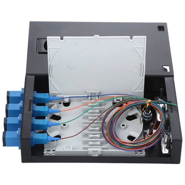 Series connection at the top of the distribution box