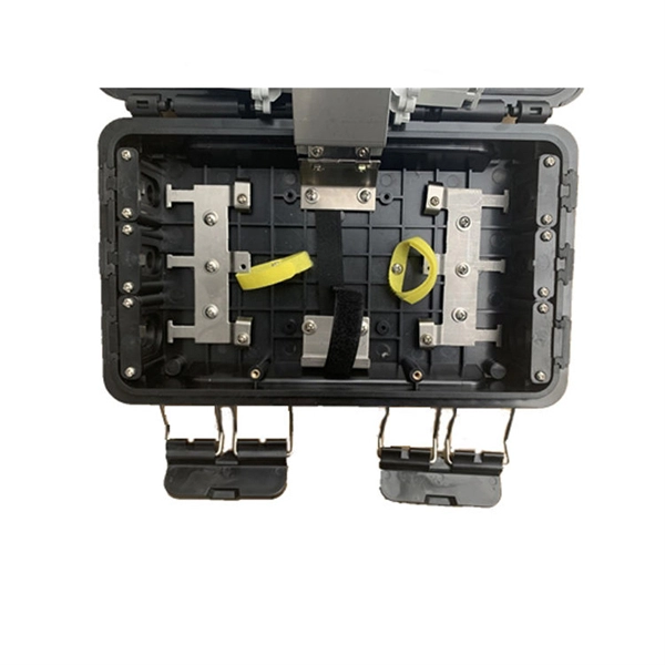How to connect a dual fiber optic patch cord