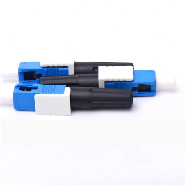 Does the fiber optic cable entering the ring main unit need to be spliced 