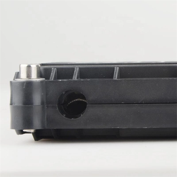 Is a round fiber optic patch cord SC or FC 