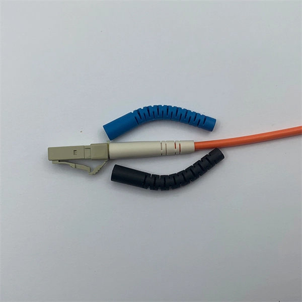 How to select the grounding current for a distribution box