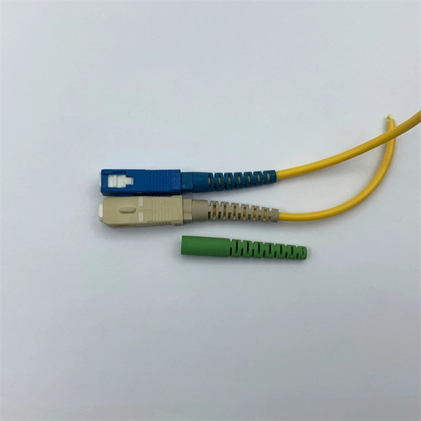 What are the accessories for a straight-line optical cable 