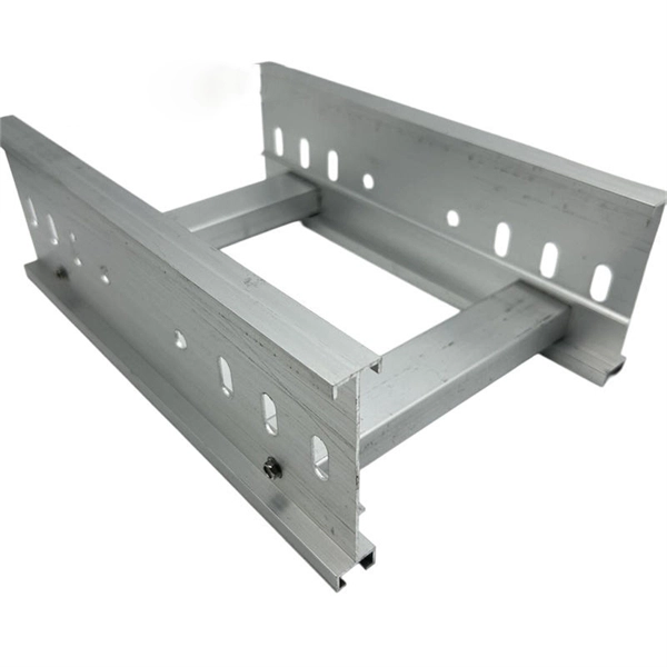 Professional installation of cable trays and busbar trunking