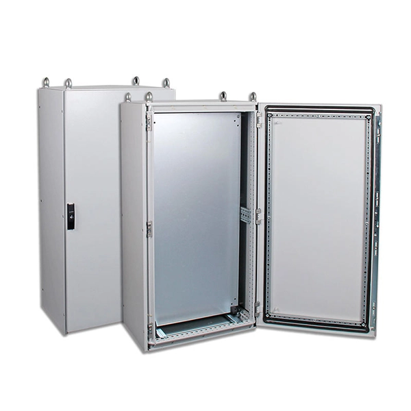 How to clean outdoor electrical distribution boxes