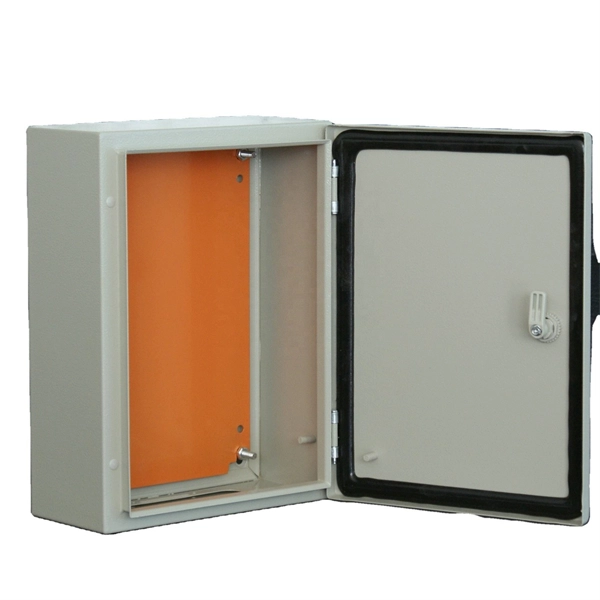 Fiber optic cable trays and mesh cable mats